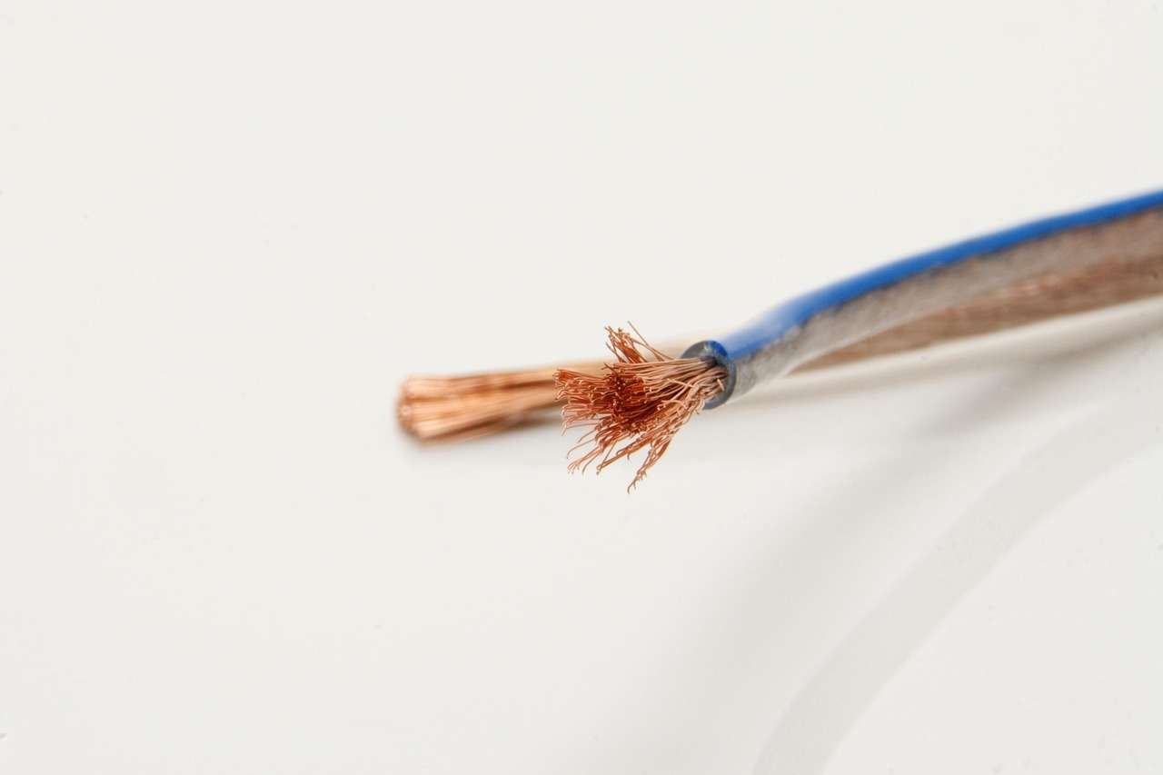 management, cable, speaker cable, strand, fine strand, flexible, electricity, danger, dangerous, cable, cable, cable, cable, cable